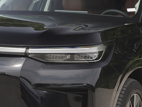 2025�� Ǭ�� Max 6��