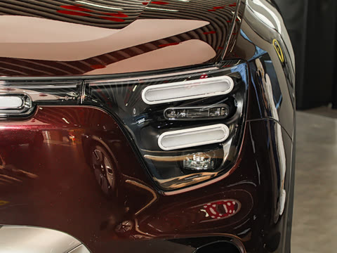 2025�� ������������������