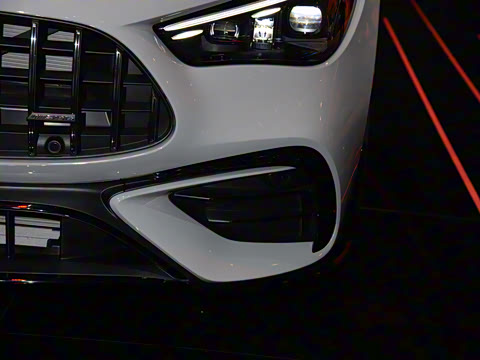 2025�� AMG CLE 53 4MATIC+ ������ܳ�