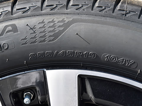 2026�� S 400 L ������