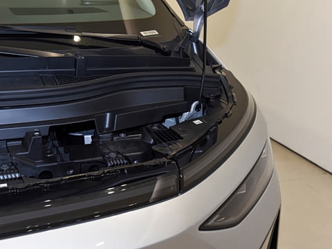 2026�� ���� 665 Max