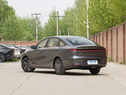 2026�� 1.5L ���ð�