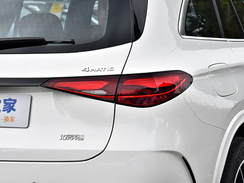 2026�� GLC 300 L 4MATIC ������