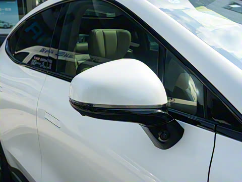 2025�� 670 Max��