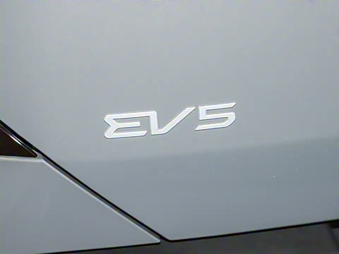 2025�� 720 Light