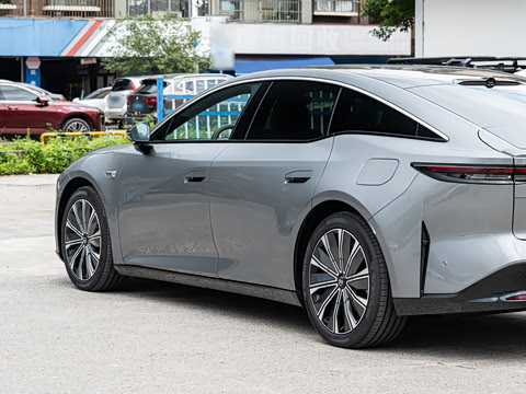 2026�� 600 Pro