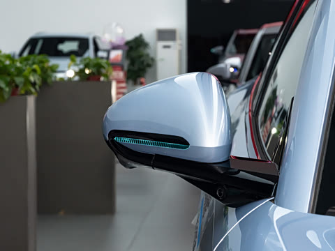 2025�� EV 545KM������