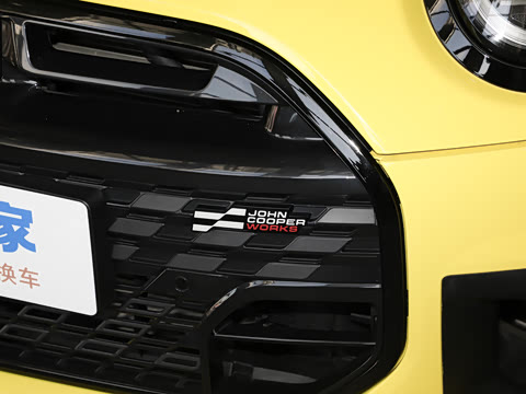 2025�� JOHN COOPER WORKS