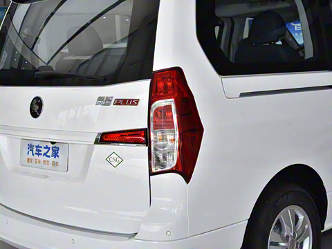 2025�� 2.0L �ֶ�������CNG 7��