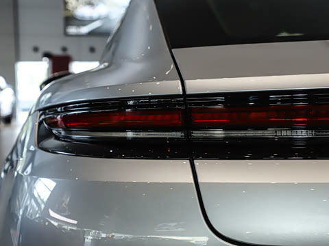 2026�� Panamera ������ 2.9T