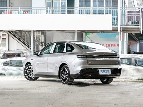 2027�� 670������