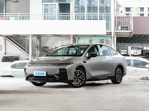 2027�� 670������