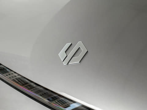 2027�� 670������