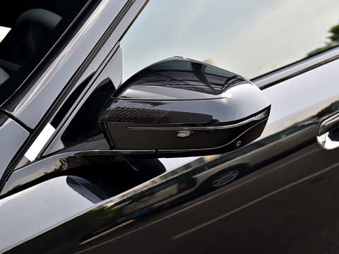 2026�� 525i M�˶���װ