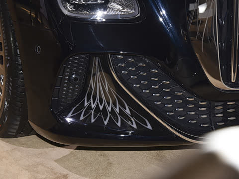2026�� 4.0T V8��