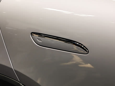 2026�� ����� 350 L 4MATIC
