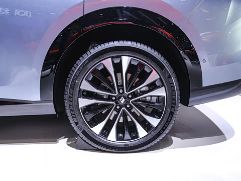 2026�� 235km ����Ǭ��������