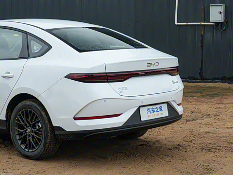 2025�� EV �Ǽݰ� 510KM��ȡ��