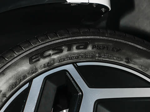 2025�� ����TECH�� 88.112kWh