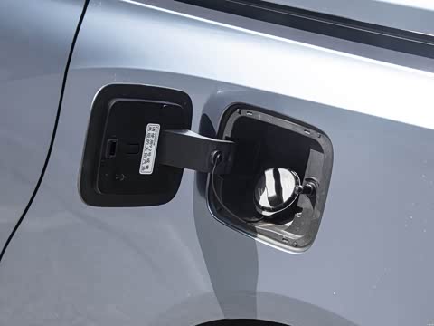 2026�� ���̰� 230�콢�� 7��