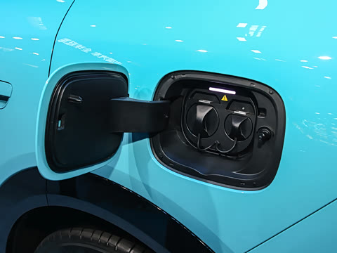 2026�� 200 �������ܳ�����