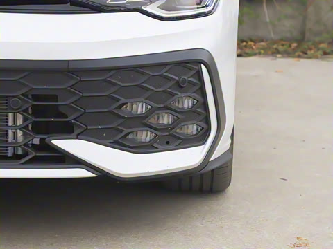 2026�� 380TSI DSG GTI