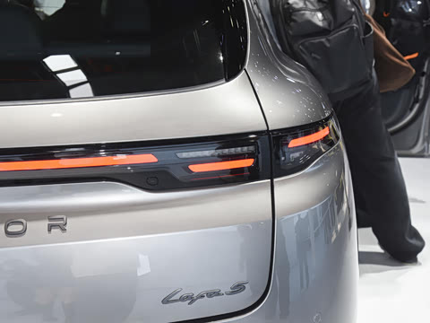 2026�� 600 Ultra