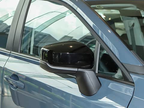 2026�� 2.0L ����������