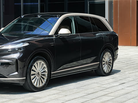 2026�� Ultra+ ������