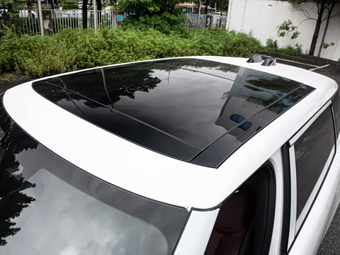 2026�� 3.0 L6 400PS HSE�����
