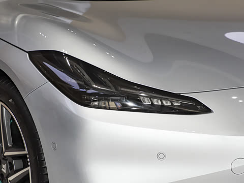 2025�� �Ŀ� 630 Max��