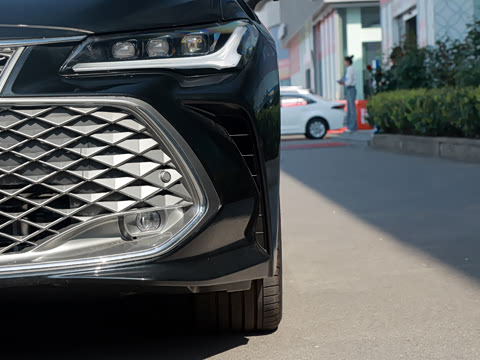 2026�� ˫�� 2.5L XLE����