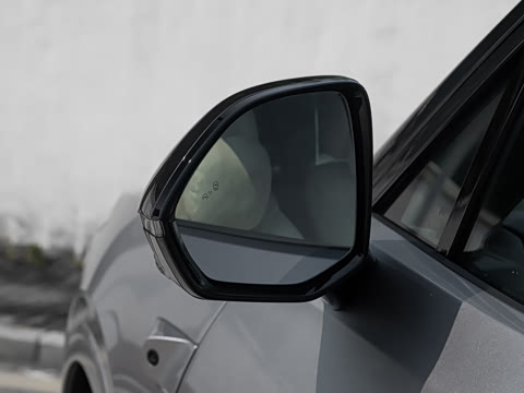 2026�� Ultra+ ������