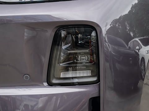 2027�� 660������