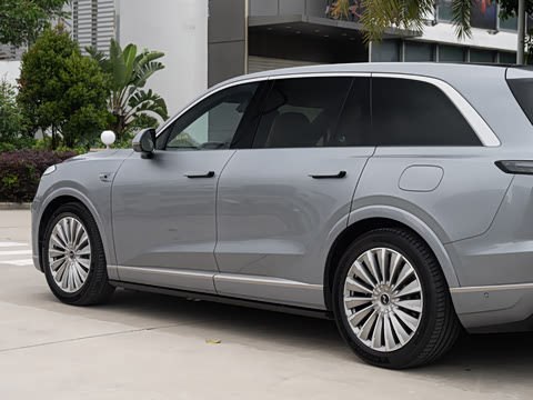 2026�� Ultra+ ������