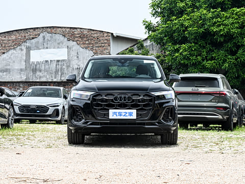 2026�� 55 TFSI quattro S line����ʿ��