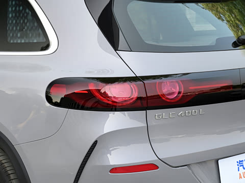 2026�� ����� 400 L 4MATIC