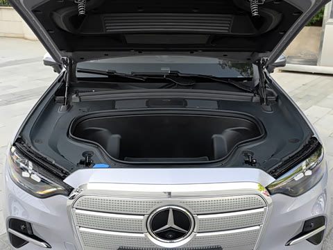 2026�� ����� 400 L 4MATIC