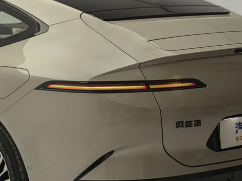 2026�� �Ŀ� Ultra ˫������̰�