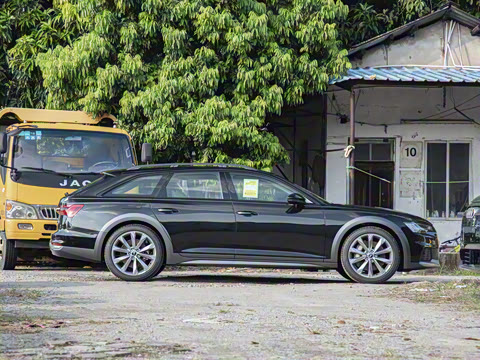 2026�� allroad quattro 55 TFSI