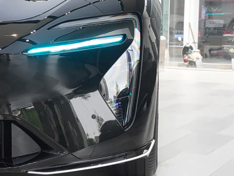 2026�� Max ˫��������