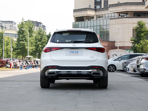 2026�� �Ŀ� GLC 260 L 4MATIC �����