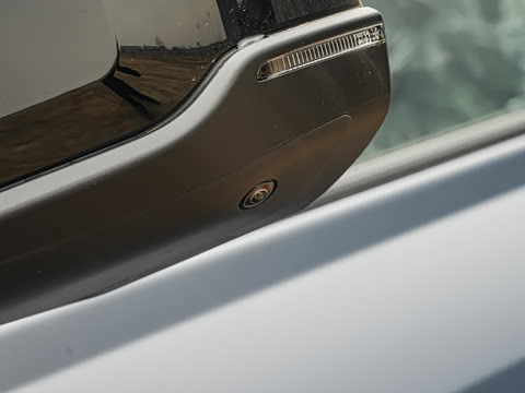 2026�� 2.0L ����������