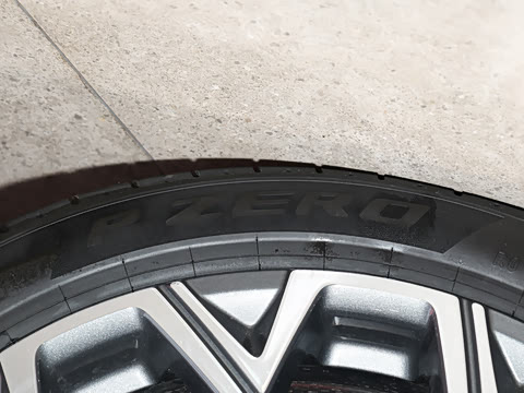 2026�� 2.0T �߹��� �˶���