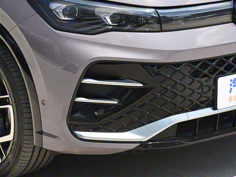 2025�� PRO 380TSI ���� R-Line �����