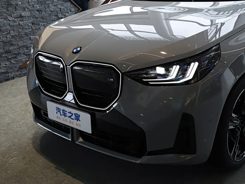 2025�� M50 xDrive