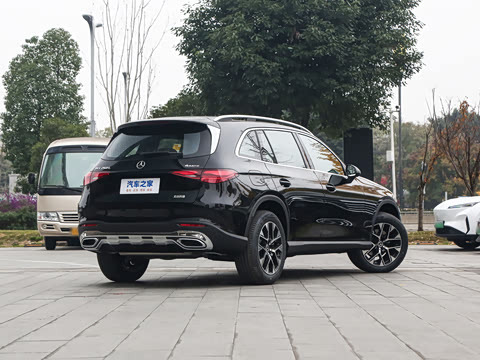 2026�� GLC 260 L 4MATIC �����