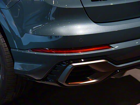 2025�� quattro 45�����ذ� 45TFSI quattro ʱ�ж�����