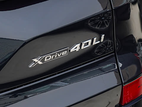 2026�� �Ŀ� xDrive 40Li M�˶���ҹ��װ