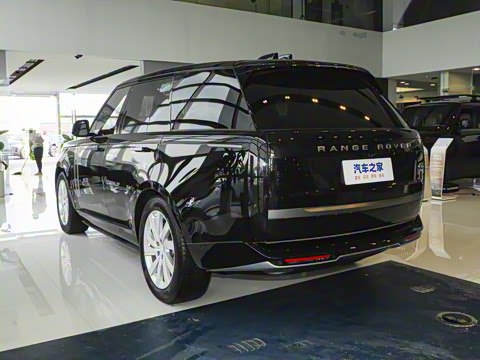 2025�� 3.0 L6 360PS ʢ����